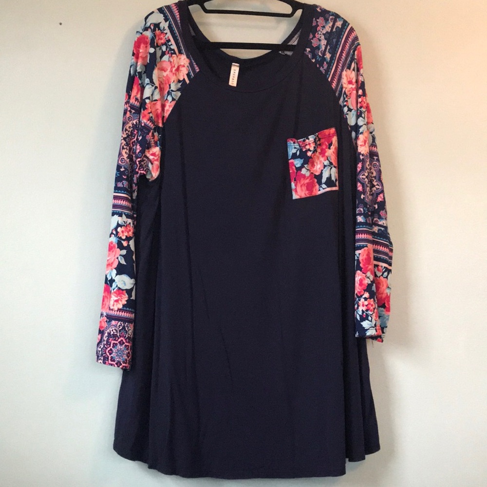 Long sleeve Floral Tunic Top